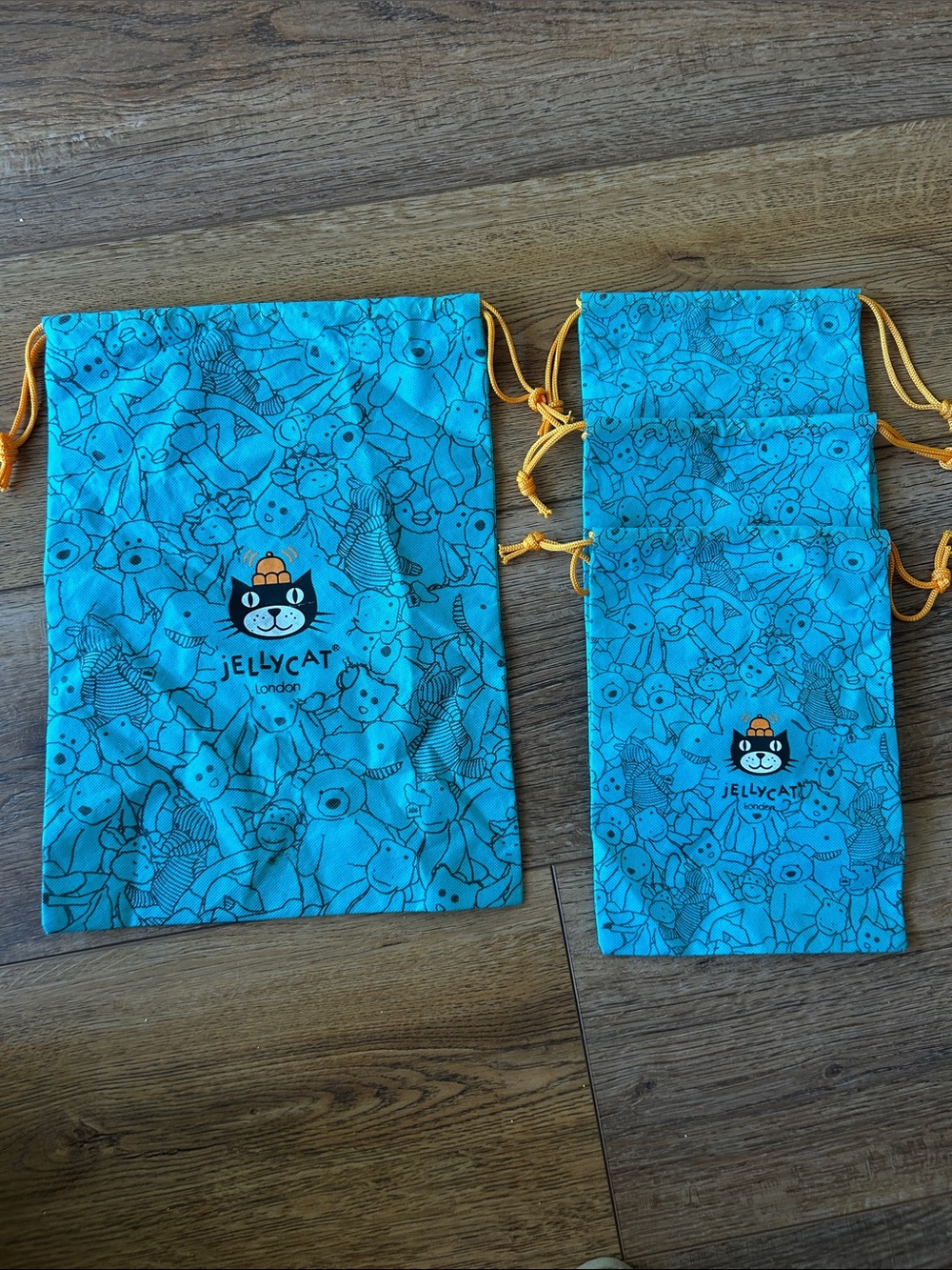 Authentic Jellycat London Drawstring Dust Bag Bundle set of 4 ☀️Read Note